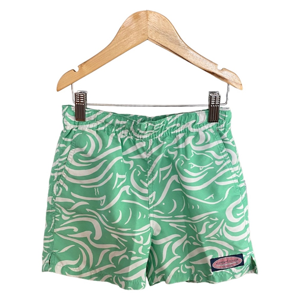 Vineyard Vines Green White Wave Shark Printed Chappy Swim Trunks Bottoms Shorts